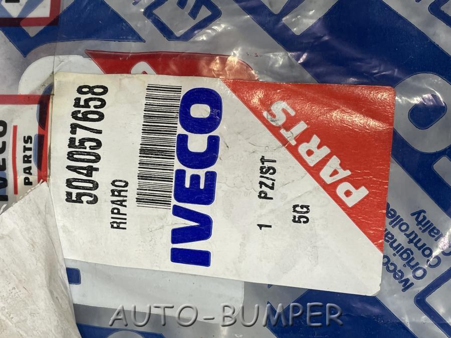 Iveco Daily Накладка крыла правая 504057658